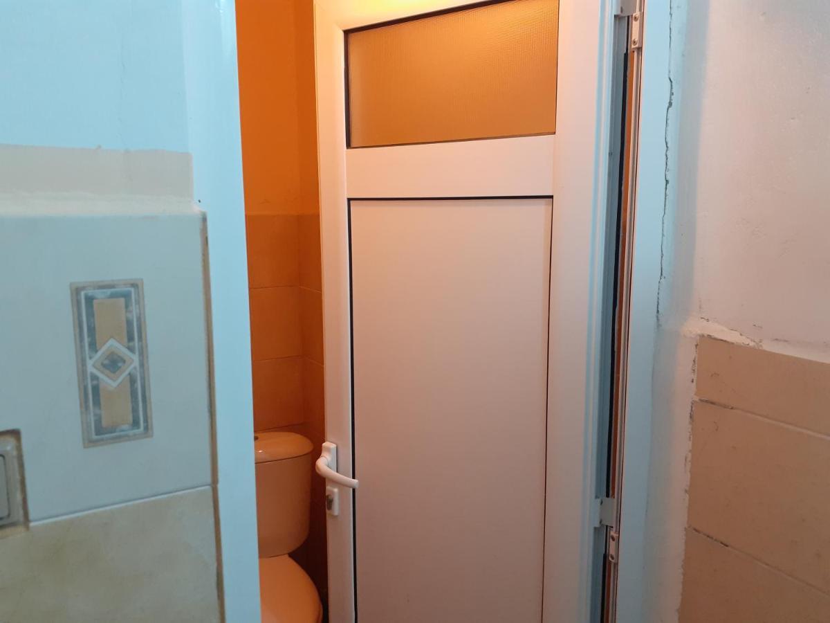 Guest House Edelvais Dve Mogili ภายนอก รูปภาพ
